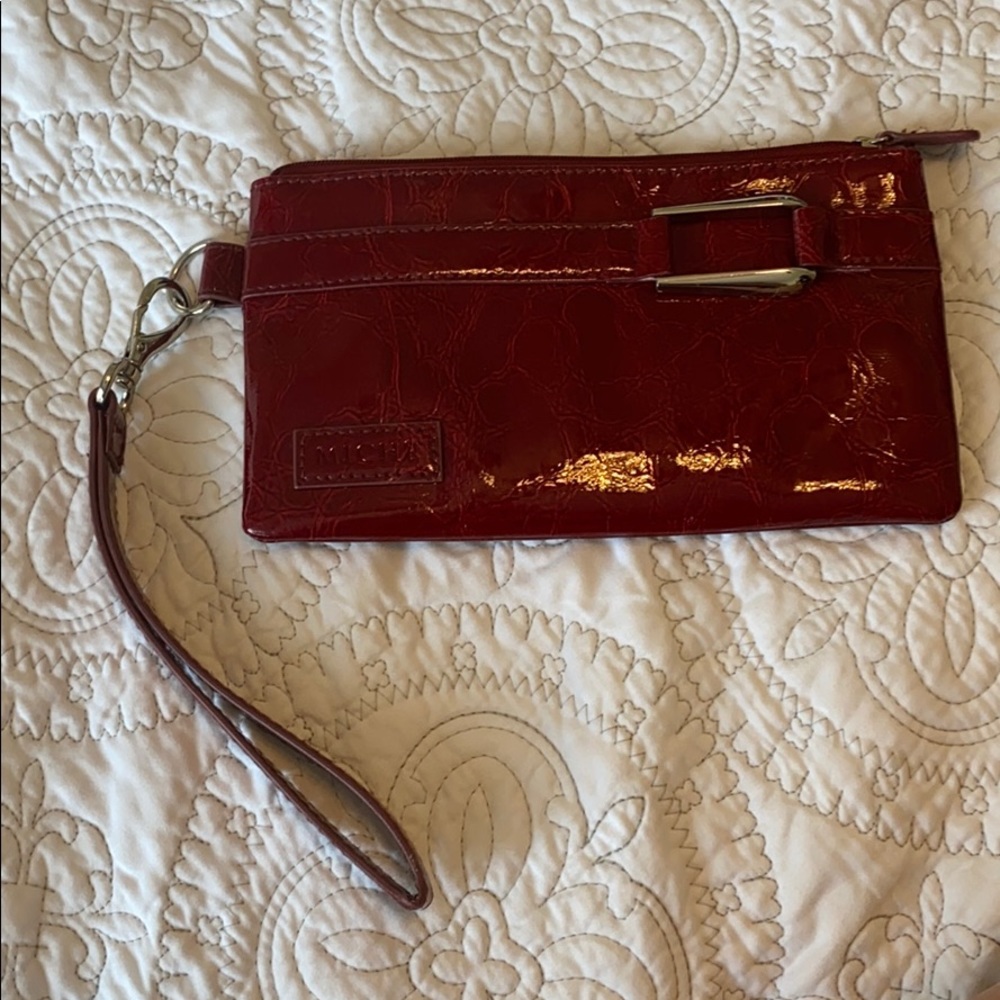 Wristlet